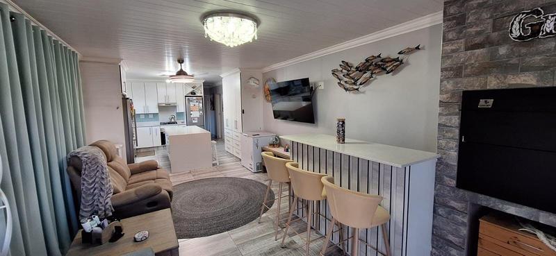 2 Bedroom Property for Sale in Island View Western Cape